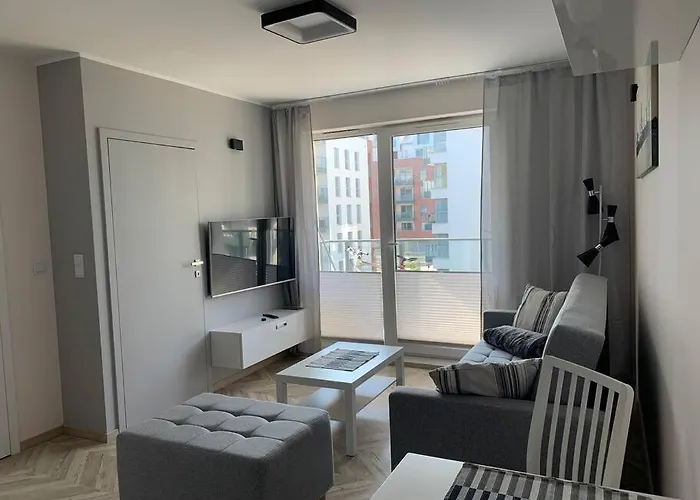 89b Angielska Grobla 5 - Srodmiescie *